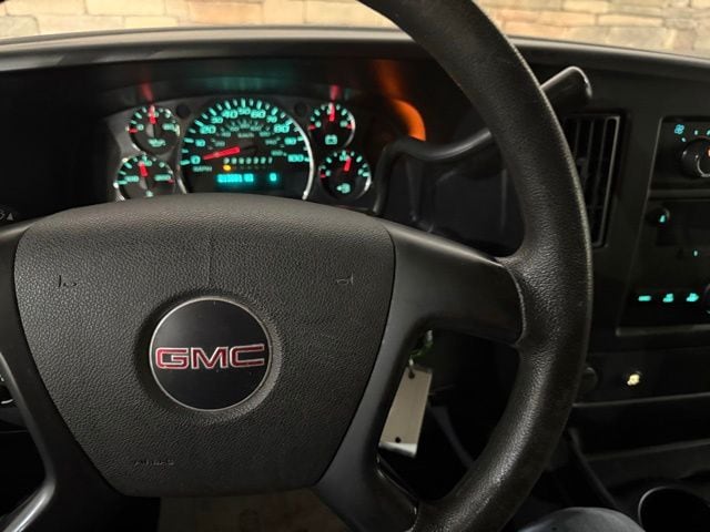 2011 GMC Savana Cargo Base - Photo 15