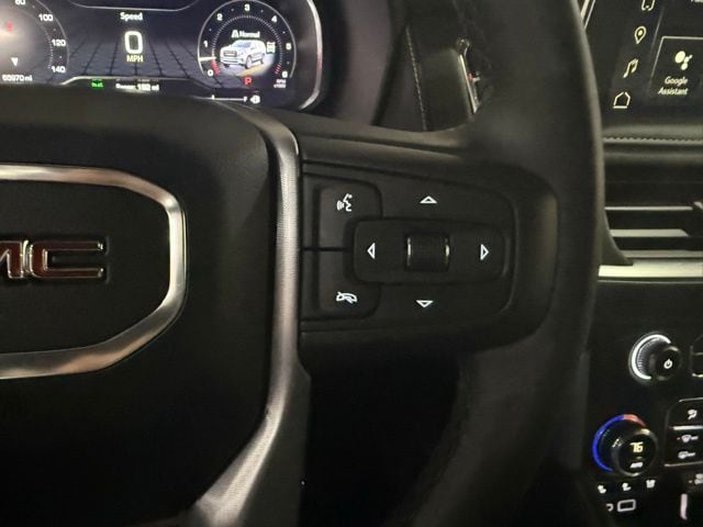2023 GMC Yukon SLT - Photo 16
