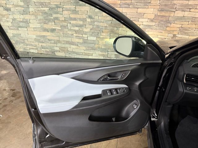 2025 Buick Envista Preferred - Photo 11