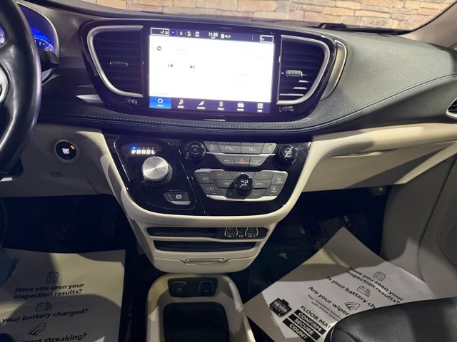 2021 Chrysler Pacifica Touring L - Photo 21