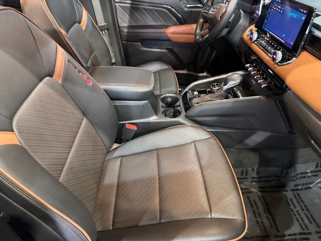 2023 GMC Canyon AT4 - Photo 24