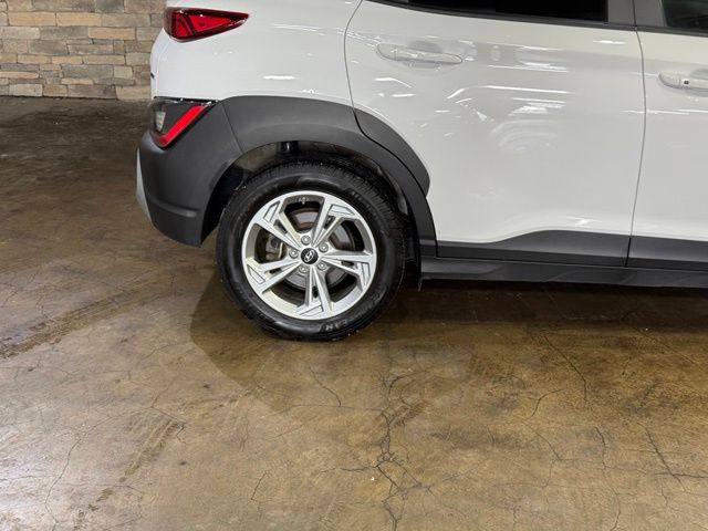 2022 Hyundai Kona SEL - Photo 6