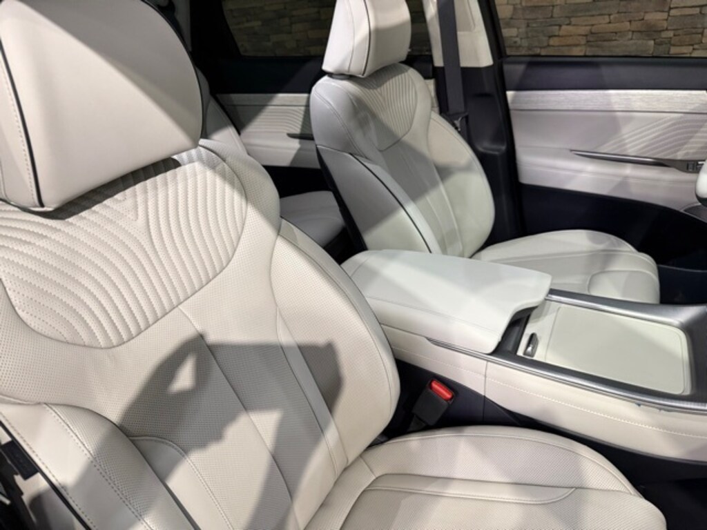 Used 2024 Hyundai Palisade Calligraphy SUV