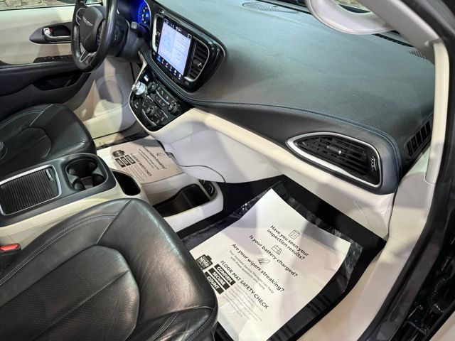 2021 Chrysler Pacifica Touring L - Photo 30