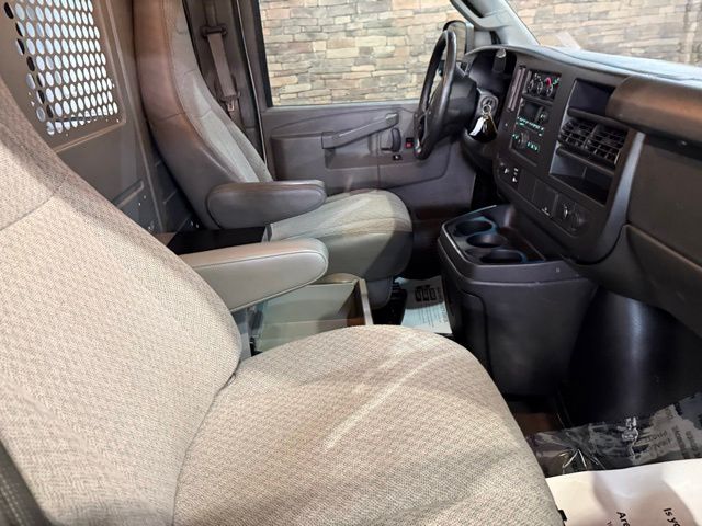 Used 2016 GMC Savana Cargo Work Van with VIN 1GTW7AFF5G1178949 for sale in Mattoon, IL