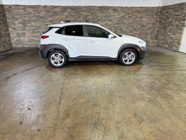 2022 Hyundai Kona SEL - Photo 10