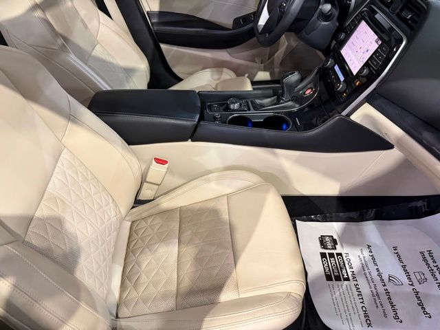 2022 Nissan Maxima Platinum - Photo 23