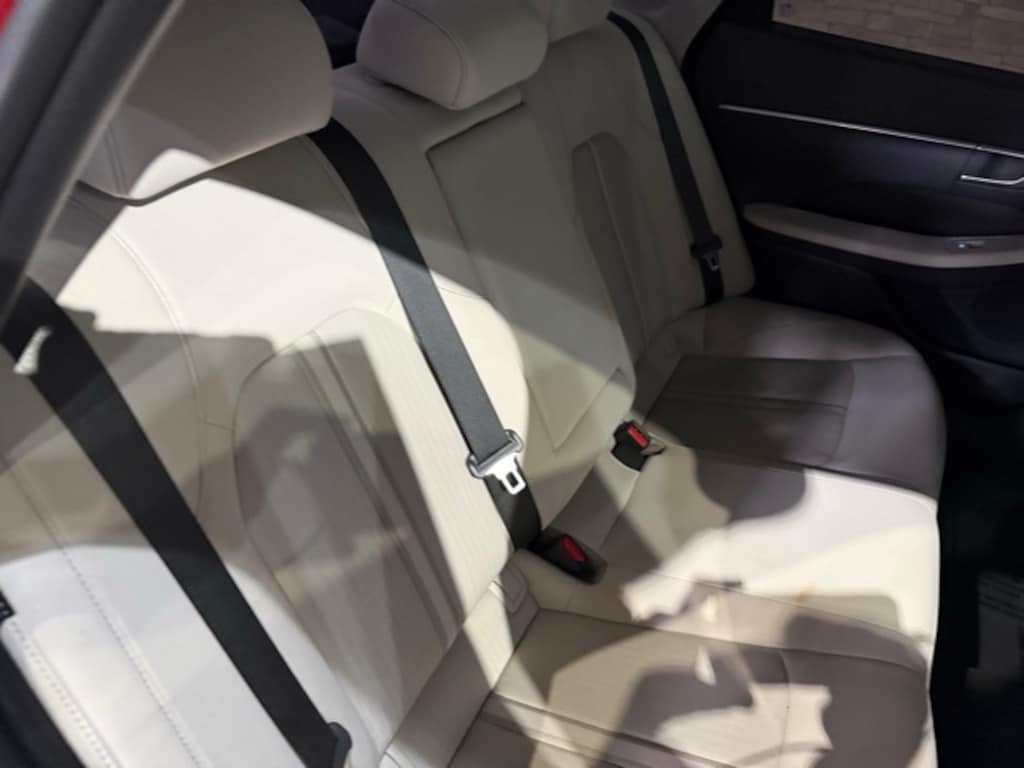 Used 2023 Hyundai Sonata SEL Sedan