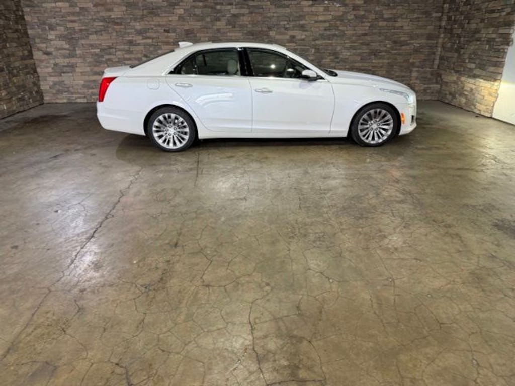 Used 2016 CADILLAC CTS 3.6L Luxury Collection Sedan