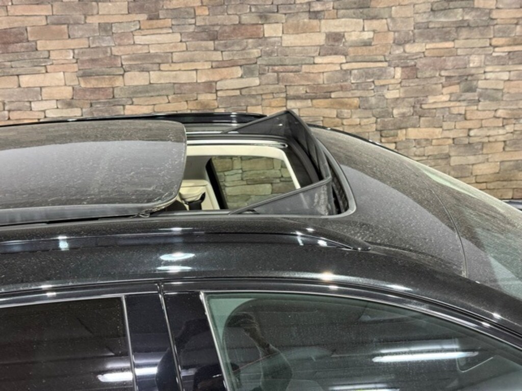 Used 2023 Buick Envision Essence SUV