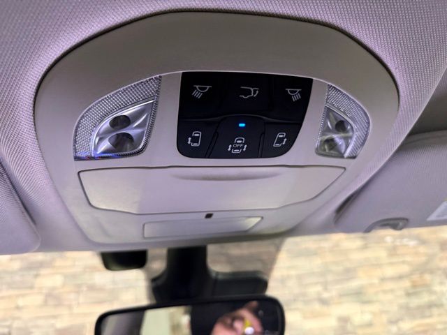 2021 Chrysler Pacifica Touring L - Photo 23