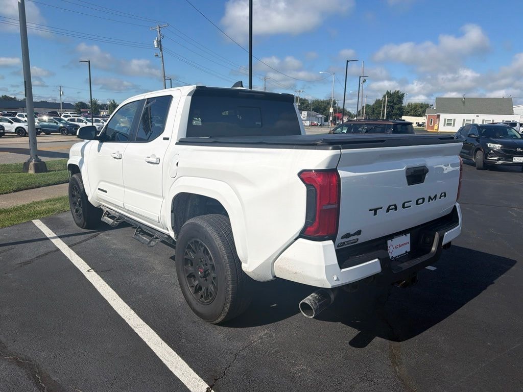 Used 2025 Toyota Tacoma SR5 Truck Double Cab