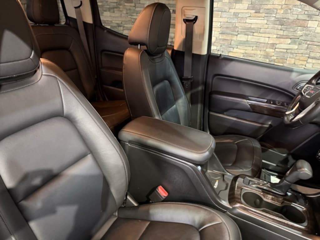 Used 2020 GMC Canyon SLT Truck Crew Cab