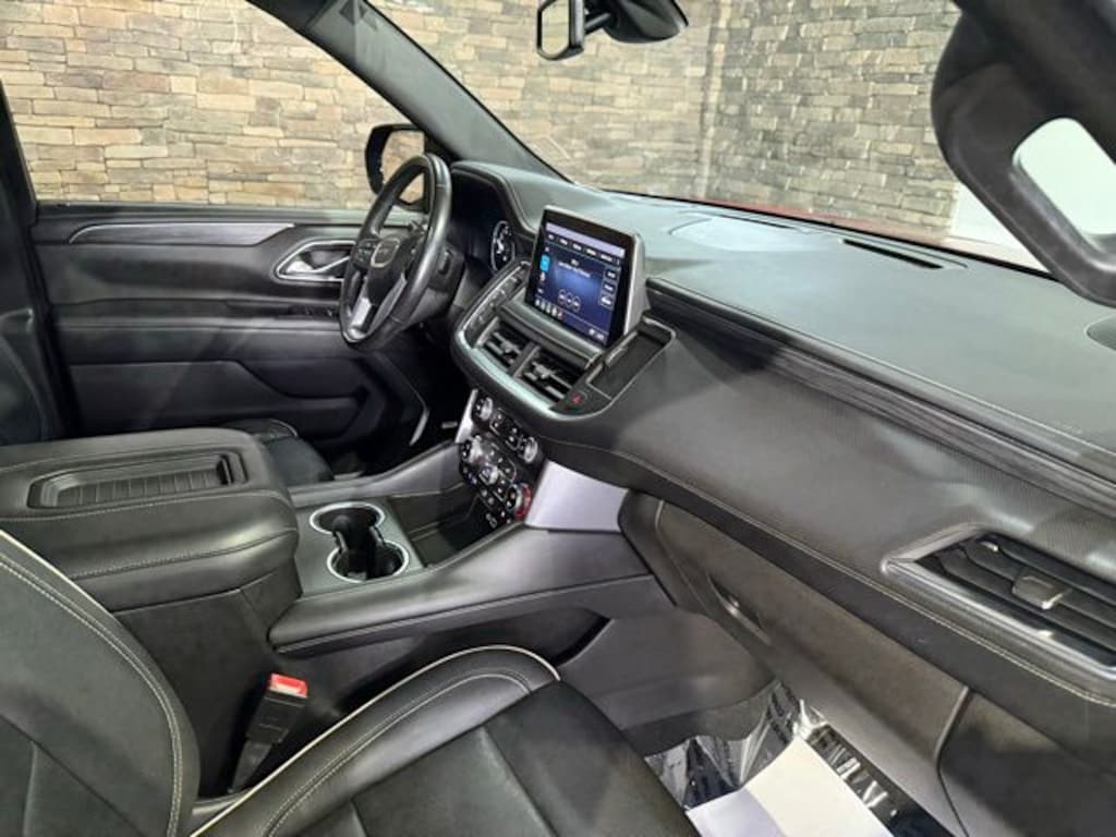 Used 2021 GMC Yukon SLT SUV