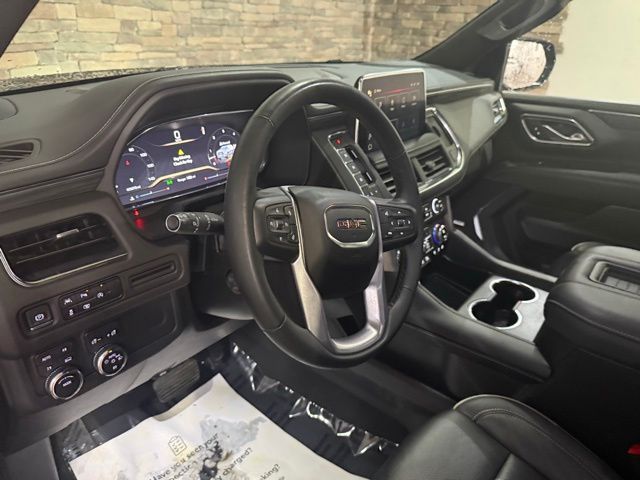 2023 GMC Yukon SLT - Photo 27