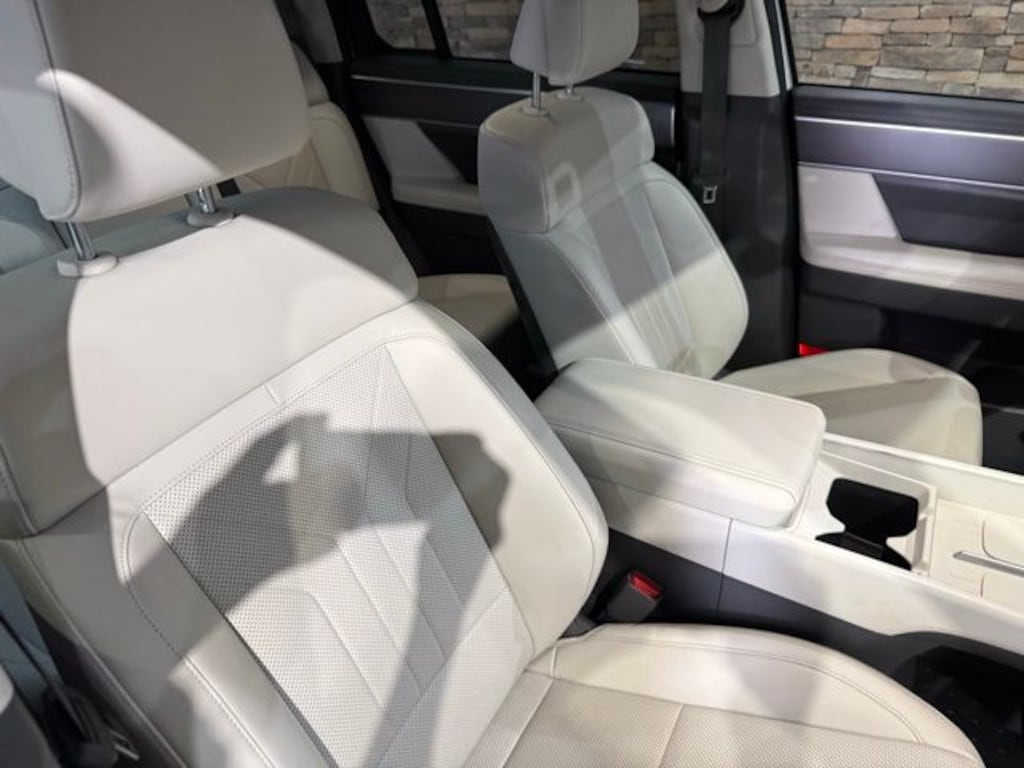 Used 2024 Hyundai Santa Fe SEL SUV