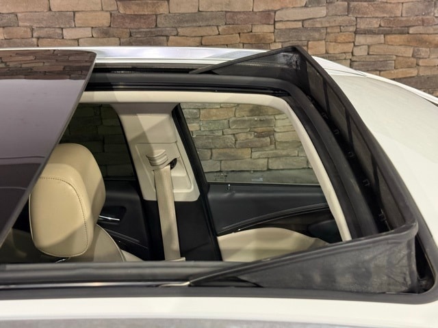 Used 2020 Buick Envision Essence with VIN LRBFXCSAXLD067407 for sale in Mattoon, IL