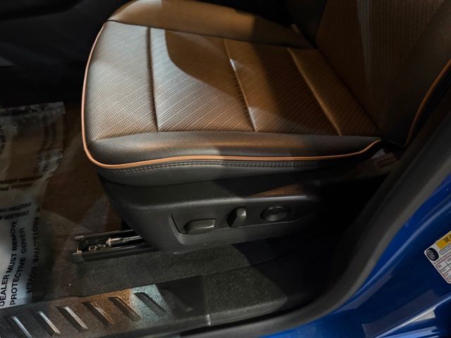 2023 GMC Canyon AT4 - Photo 23