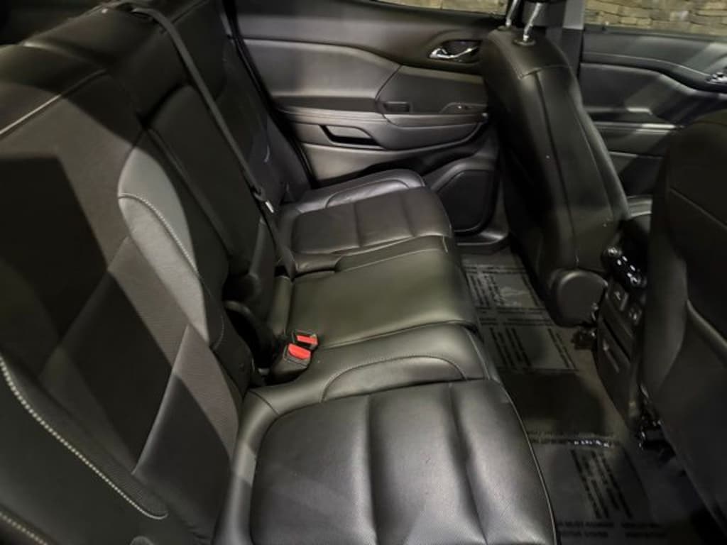 Used 2019 GMC Acadia SLT-2 SUV
