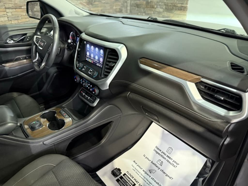 Used 2023 GMC Acadia SLE SUV