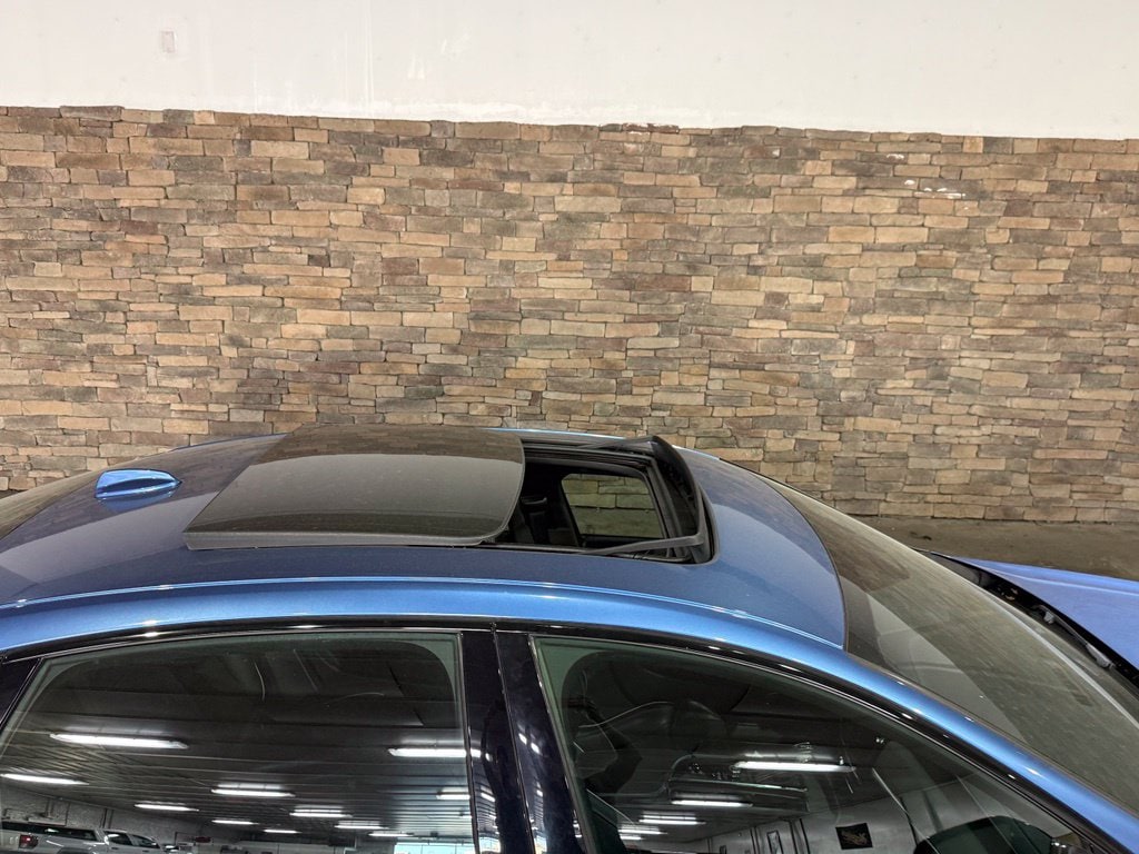 Used 2020 Volvo S90 R-Design with VIN LVYA22MT2LP140277 for sale in Mattoon, IL
