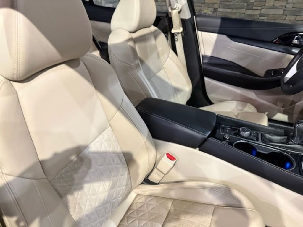 Used 2022 Nissan Maxima Platinum Sedan