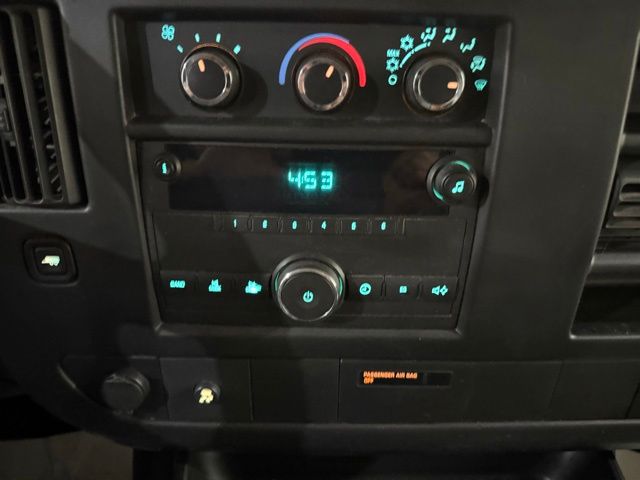 2011 GMC Savana Cargo Base - Photo 19