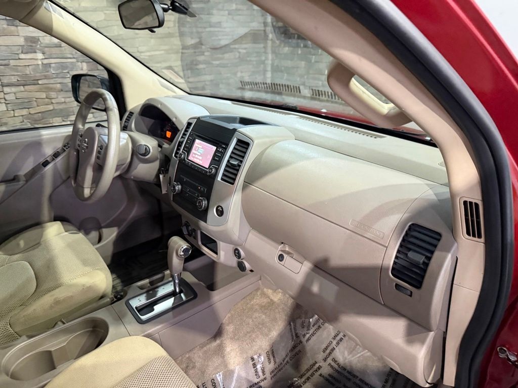 Used 2017 Nissan Frontier SV Truck Crew Cab