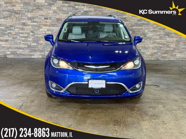 2019 Chrysler Pacifica Touring L Plus's photo