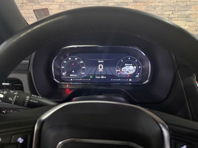 2023 GMC Yukon SLT - Photo 15