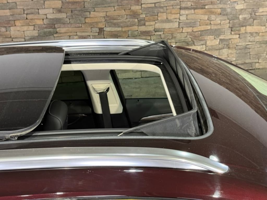 Used 2021 Buick Envision Avenir SUV