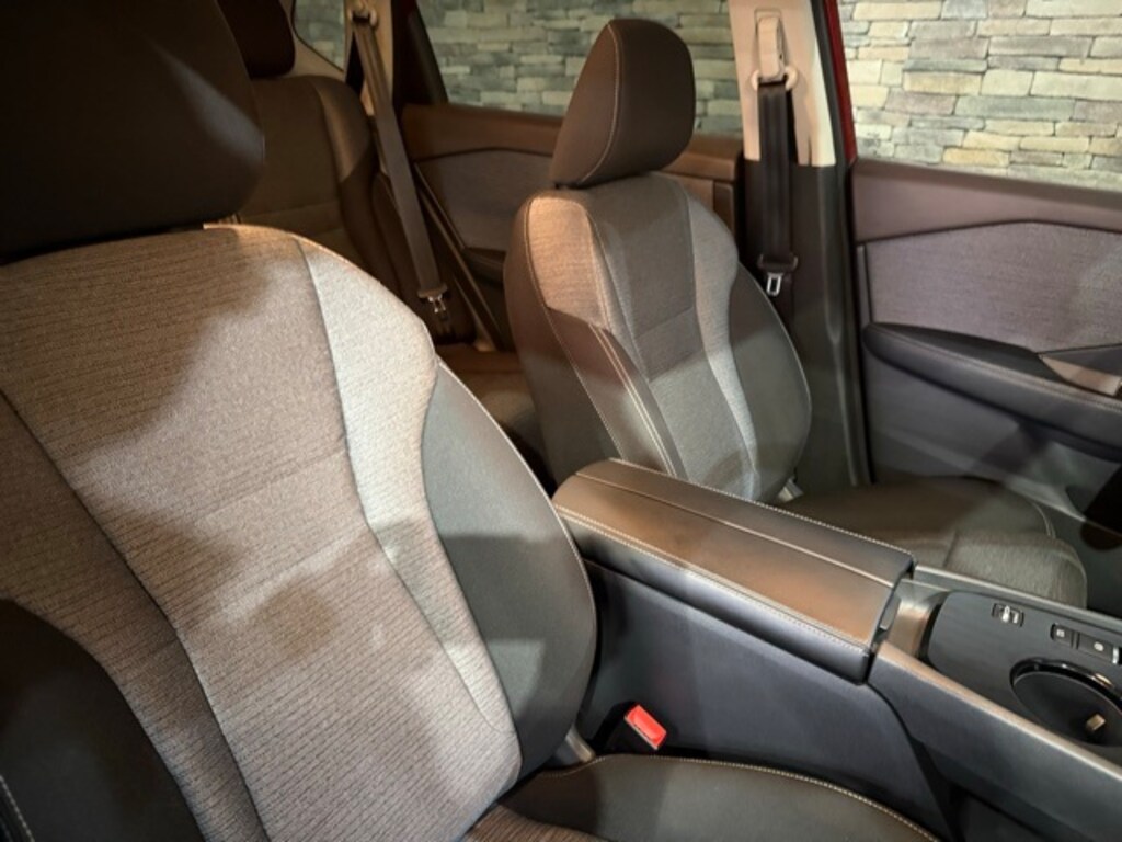 Used 2023 Nissan Rogue SV SUV