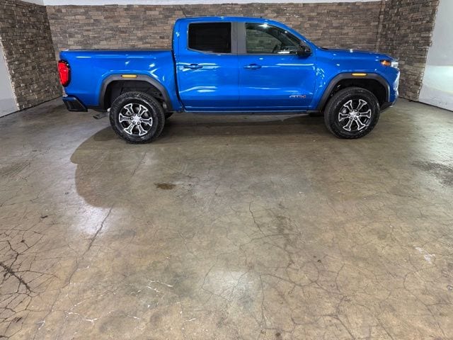 2023 GMC Canyon AT4 - Photo 10