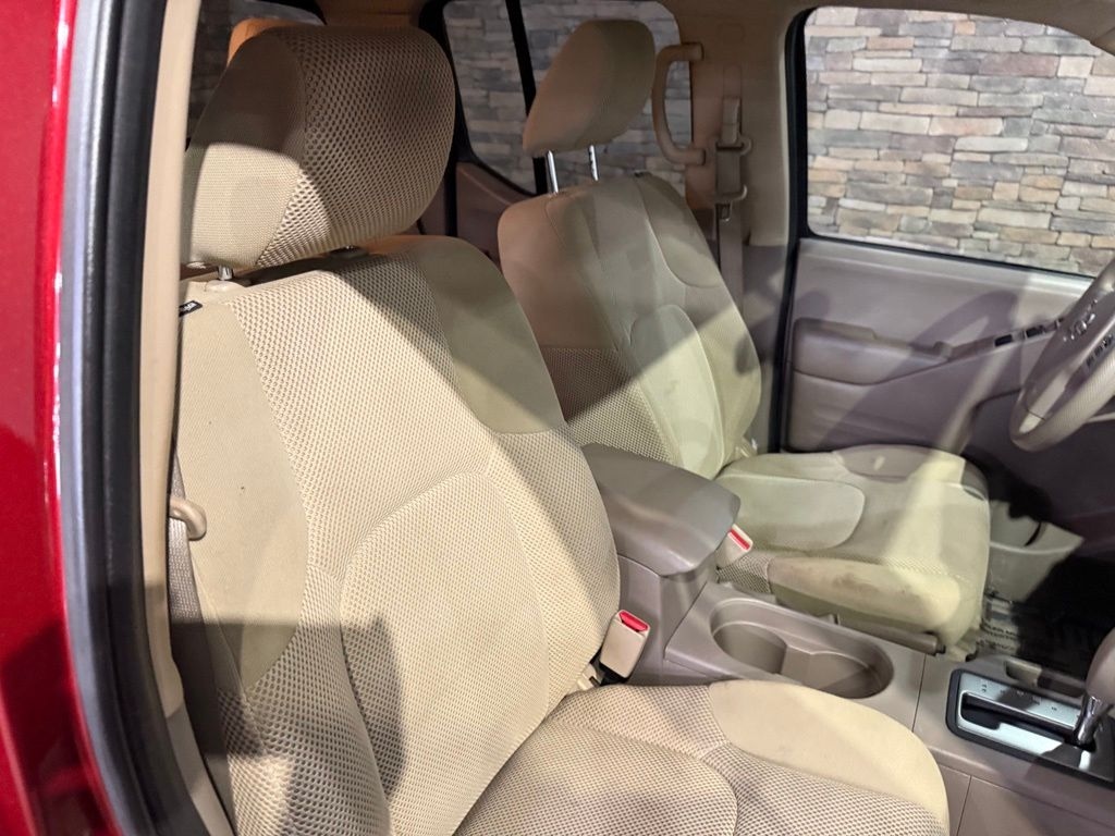 Used 2017 Nissan Frontier SV Truck Crew Cab