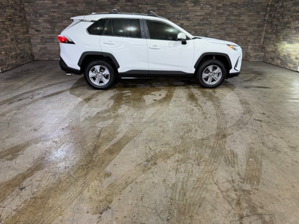 Used 2025 Toyota RAV4 XLE SUV