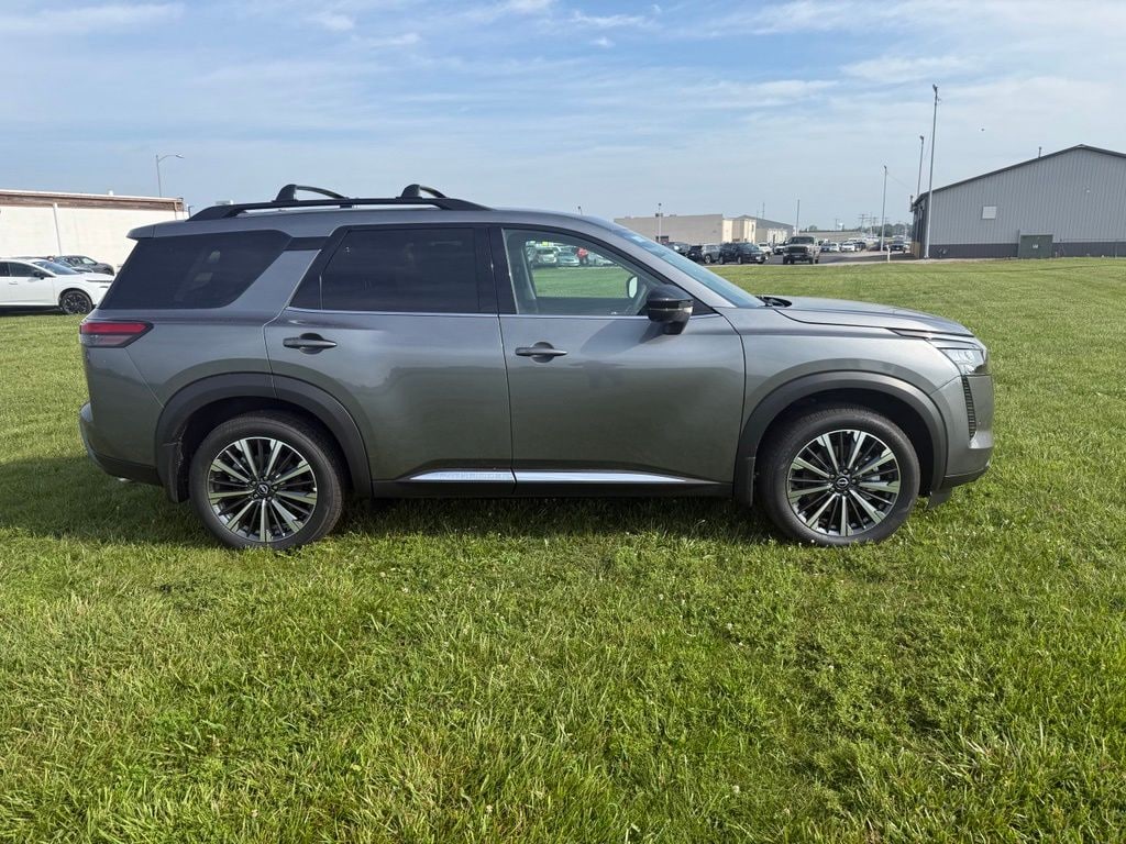 New 2026 Nissan Pathfinder Platinum SUV