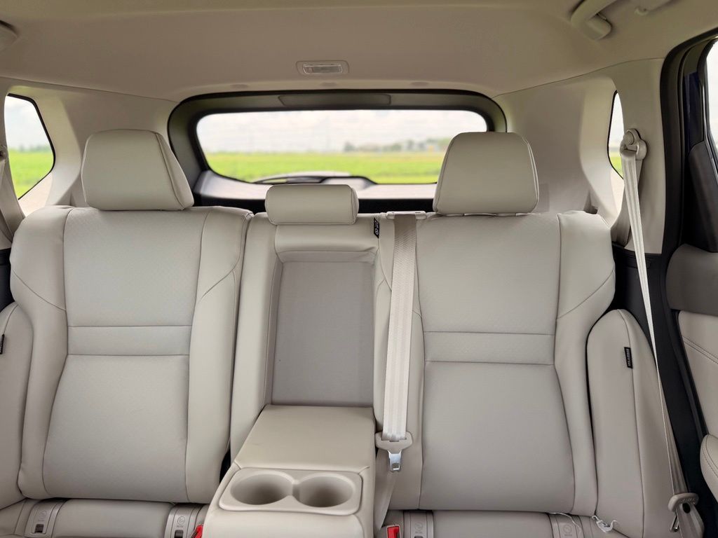 2026 Nissan Rogue Dark Armor - Photo 10