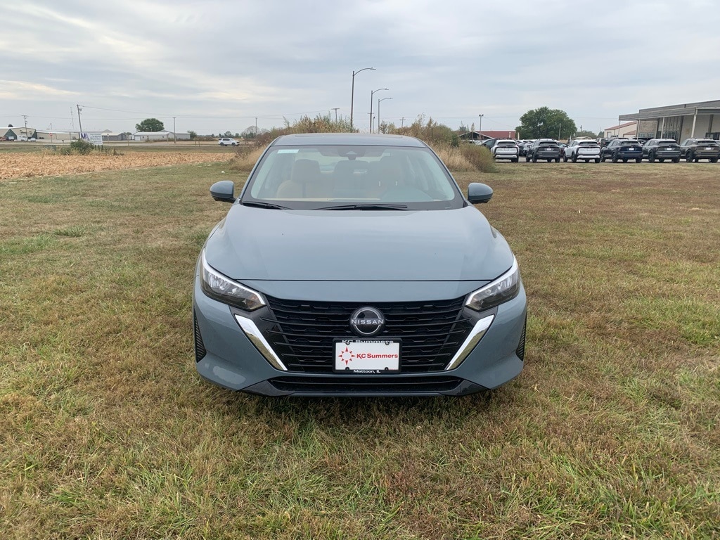 New 2025 Nissan Sentra SV Sedan