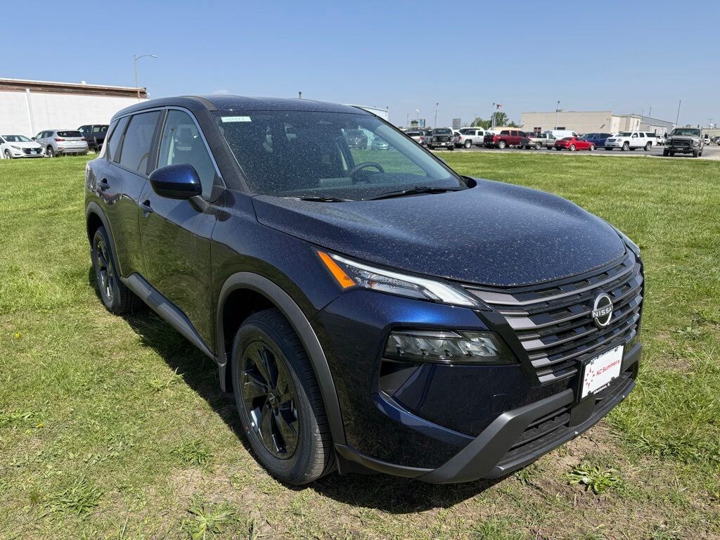 New 2026 Nissan Rogue SV SUV