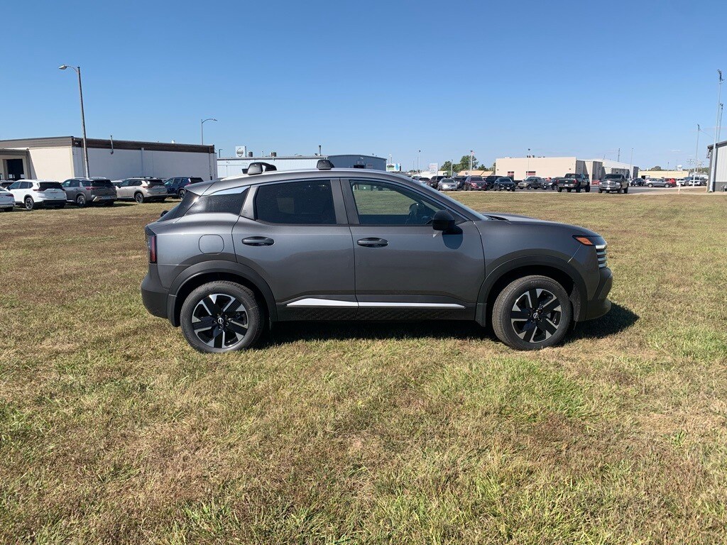 New 2026 Nissan Kicks SV SUV