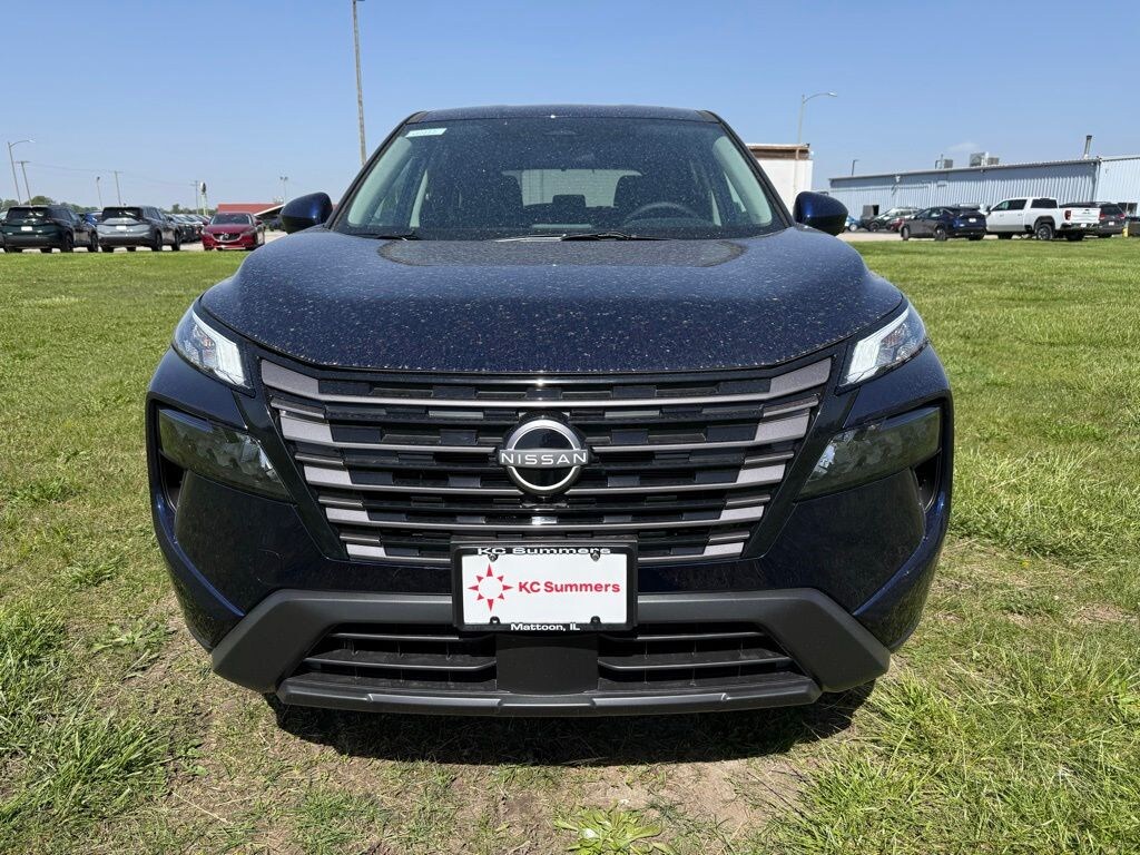 New 2026 Nissan Rogue SV SUV