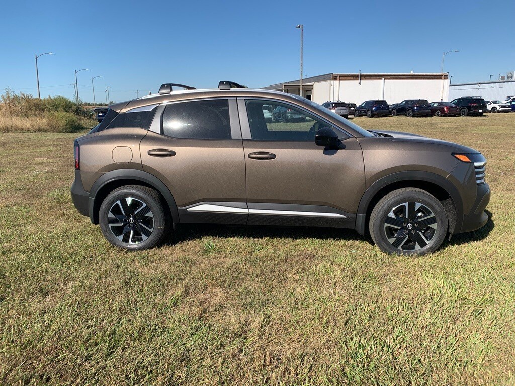 New 2026 Nissan Kicks SV SUV