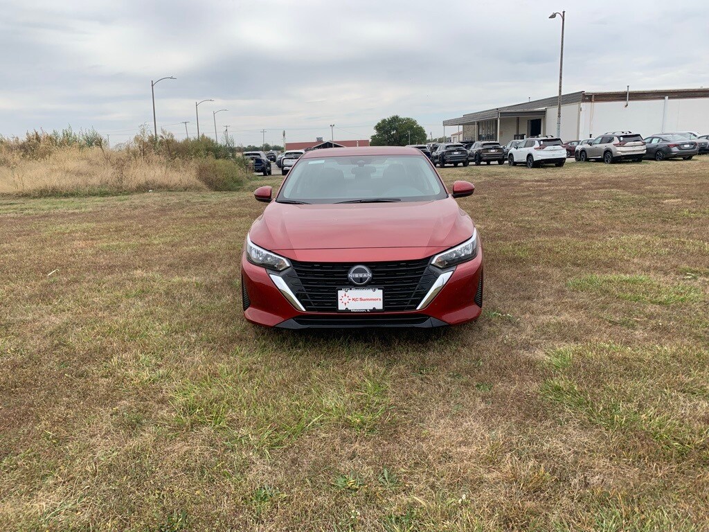 New 2025 Nissan Sentra SV Sedan
