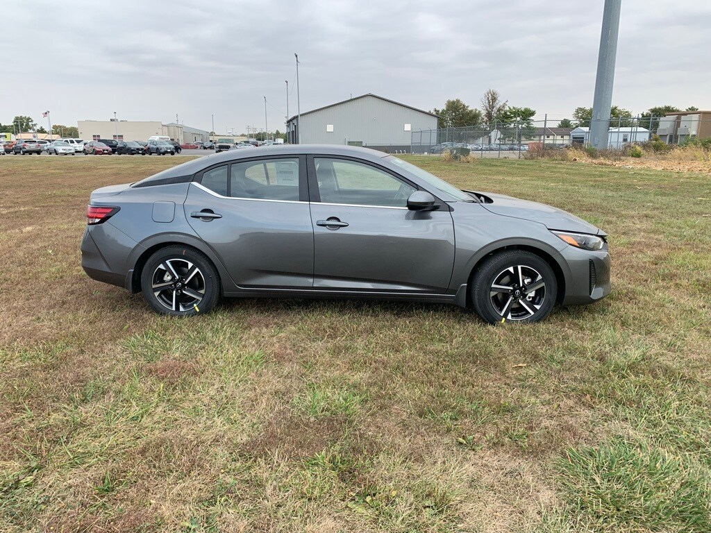 New 2025 Nissan Sentra SV Sedan