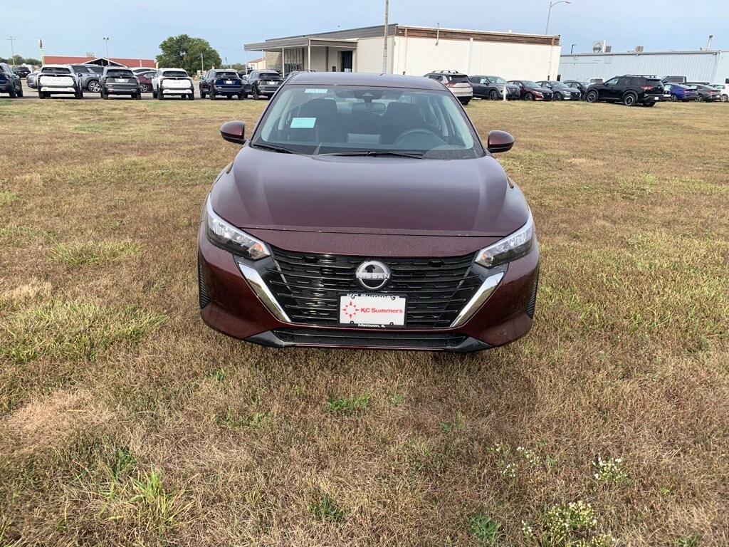 New 2025 Nissan Sentra SV Sedan