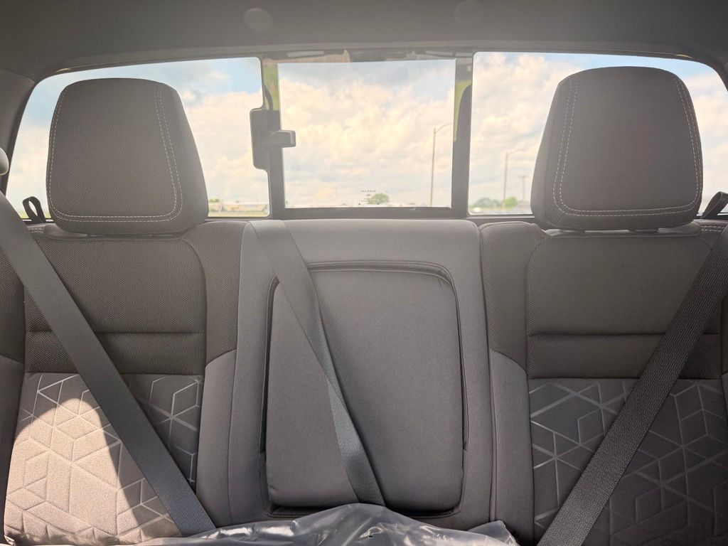 2026 Nissan Frontier SV - Photo 10