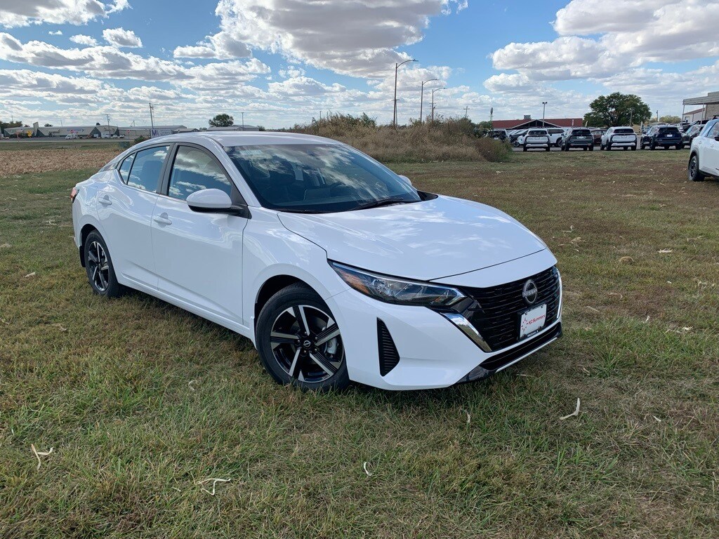New 2025 Nissan Sentra SV Sedan