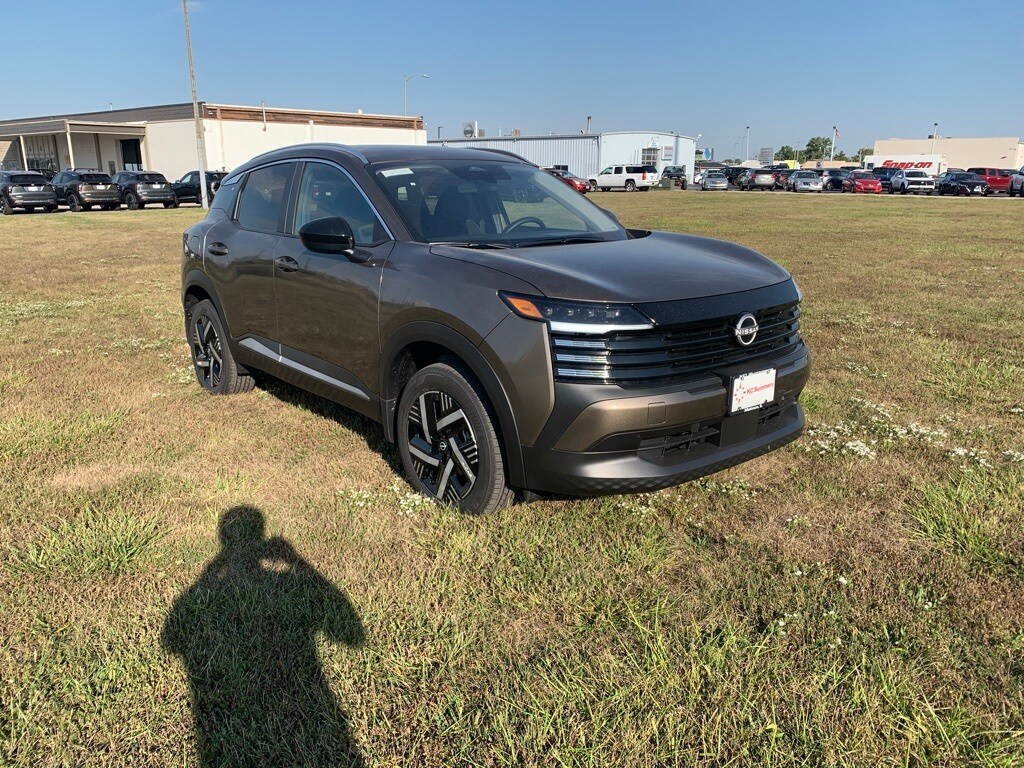 New 2026 Nissan Kicks SV SUV