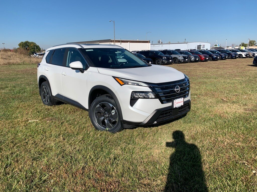 New 2026 Nissan Rogue SV SUV