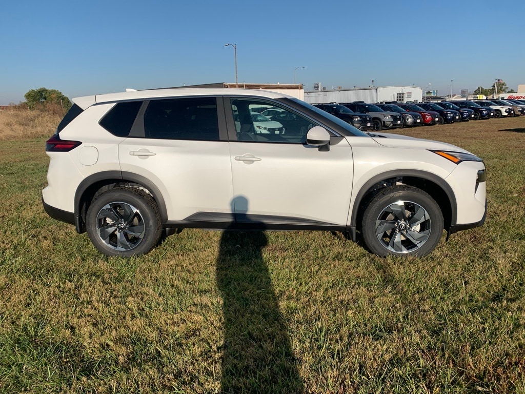 New 2026 Nissan Rogue SV SUV